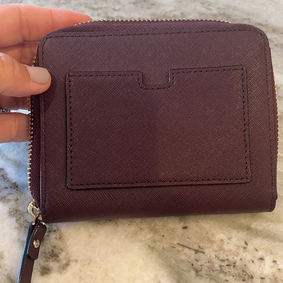 Kate Spade wallet - Picture 4 of 7